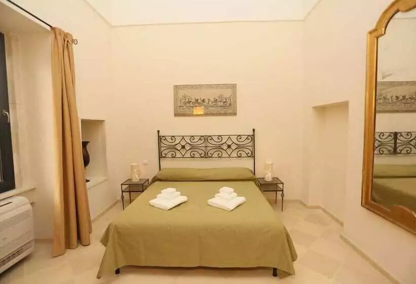 ベッドアンドブレックファースト Villa Lucrezio Resort