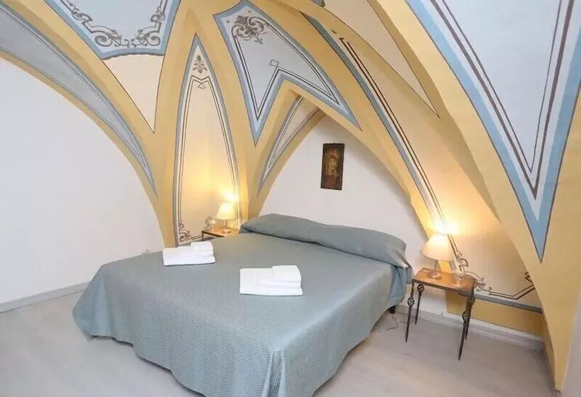 ベッドアンドブレックファースト Villa Lucrezio Resort