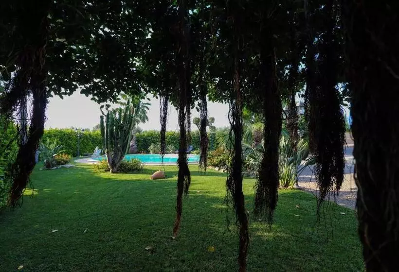 Bed and Breakfast Villa Tonia