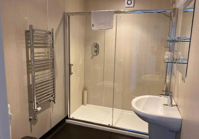 ホテル Cairn House