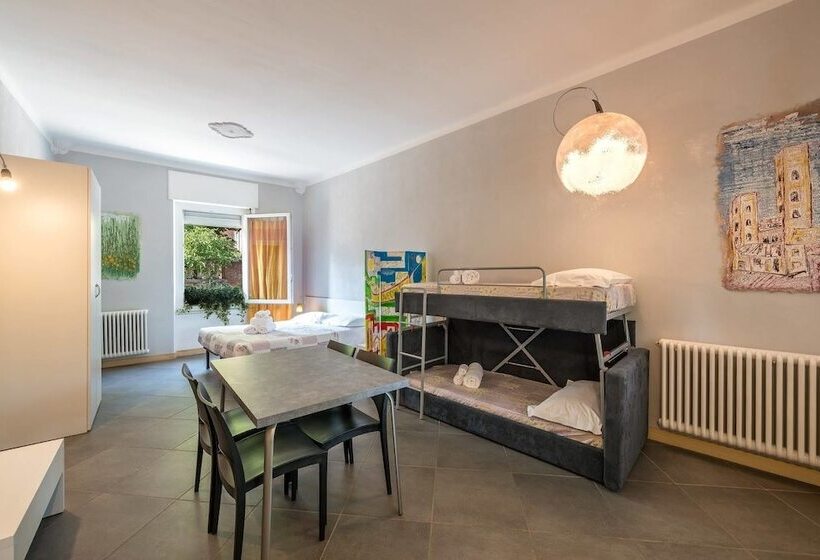 בית מלון כפרי La Pajassa