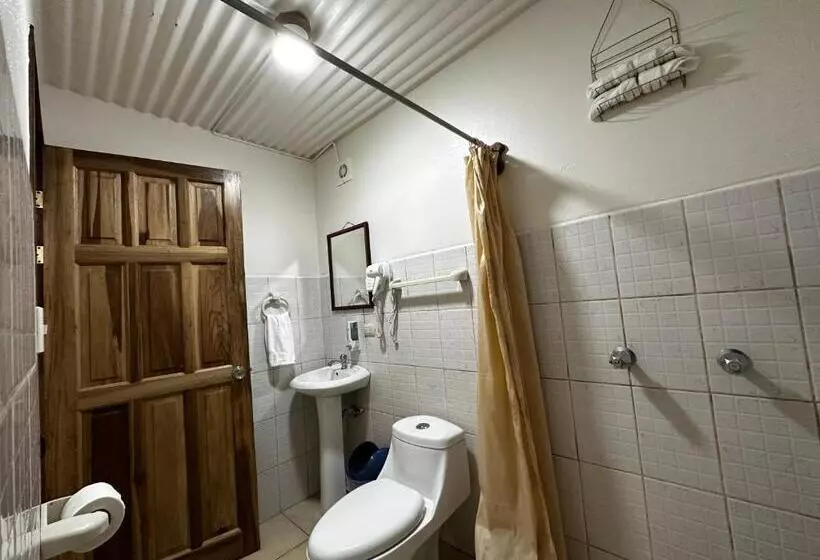 Hotel Loma Real Hot Springs Bed & Breakfast