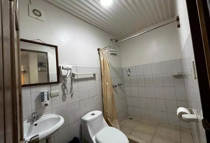 Hotel Loma Real Hot Springs Bed & Breakfast