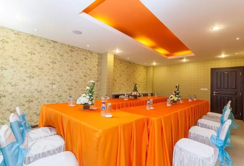 هتل Mahatma Residence