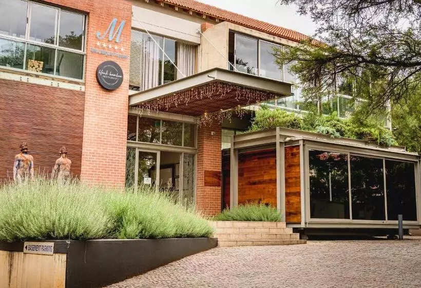 Отель Menlyn Boutique