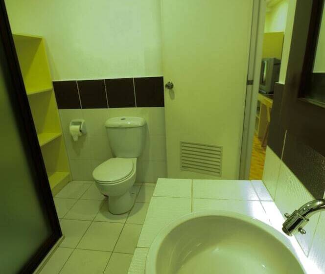 فندق Ong Bun Pension House