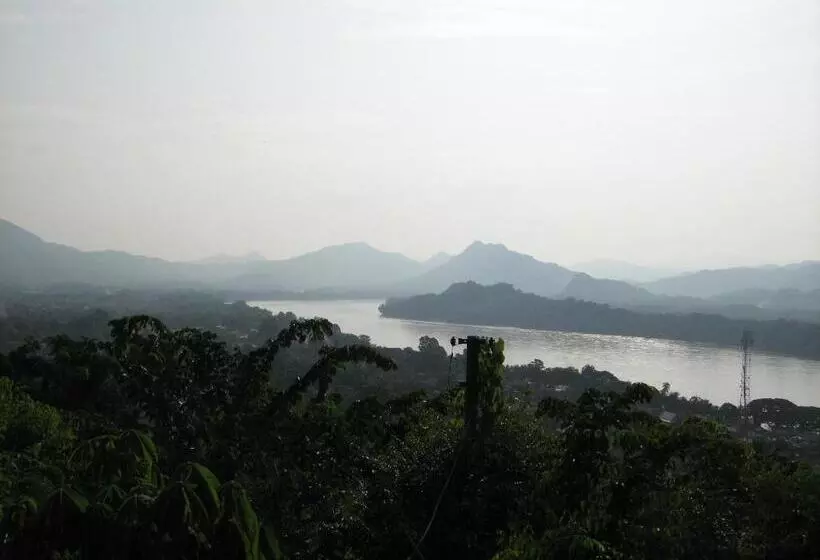 هتل Pakhongthong Villa