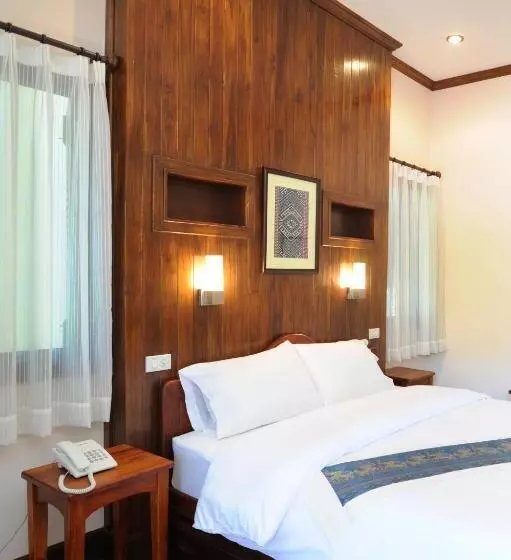 هتل Pakhongthong Villa