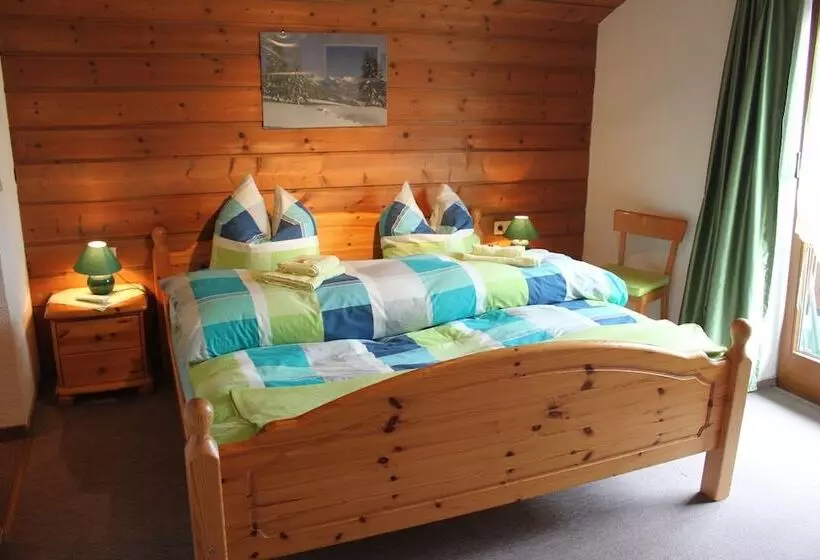 Otel Panorama Appartements Mora