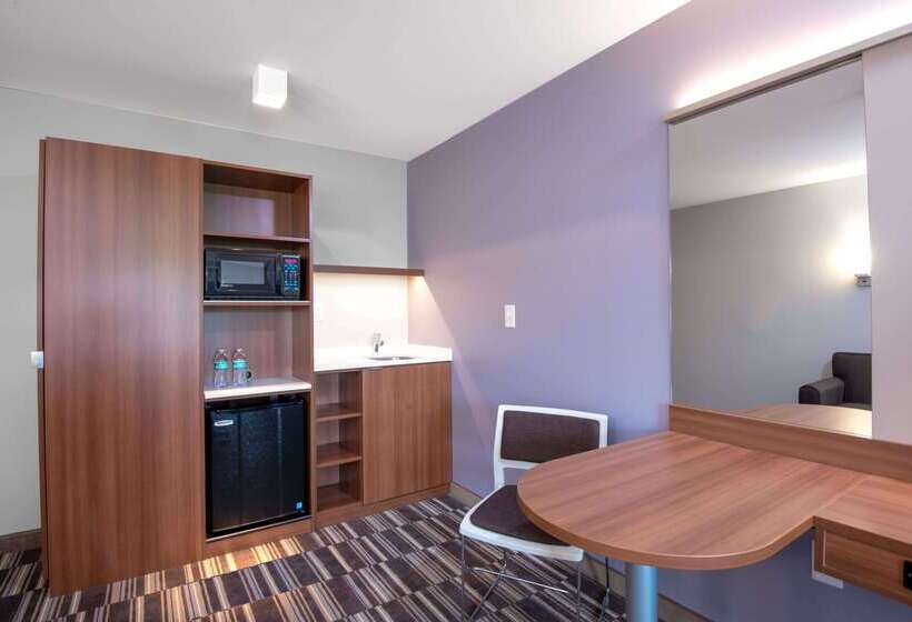 Microtel Inn & Suites By Wyndham Philadelphia Airport Ridley Park