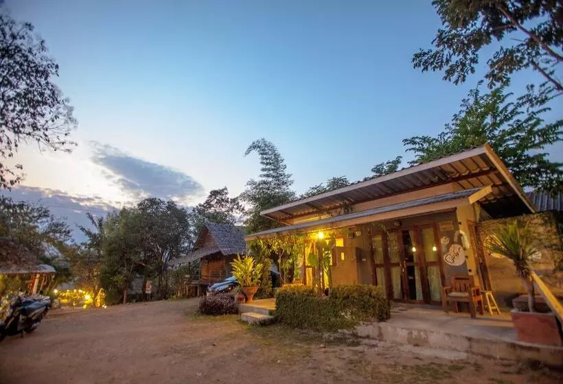 Pensiune Baan Katisod