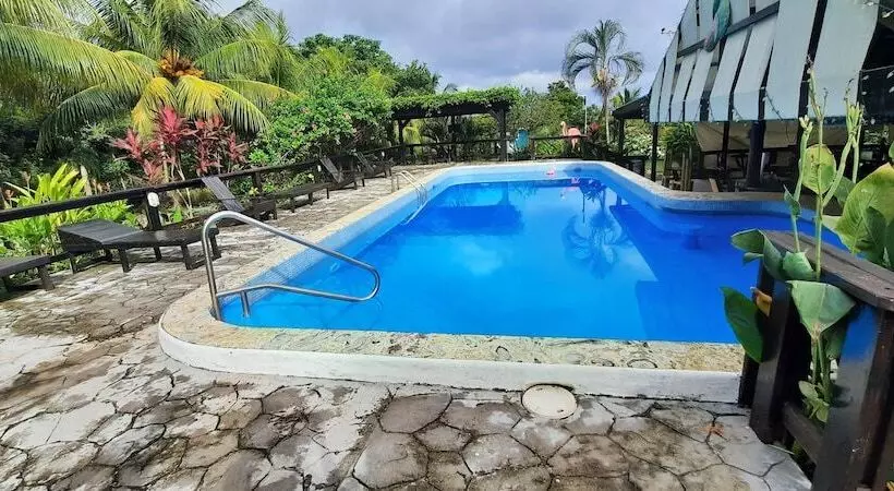 پانسیون Guava Grove Resort & Villas