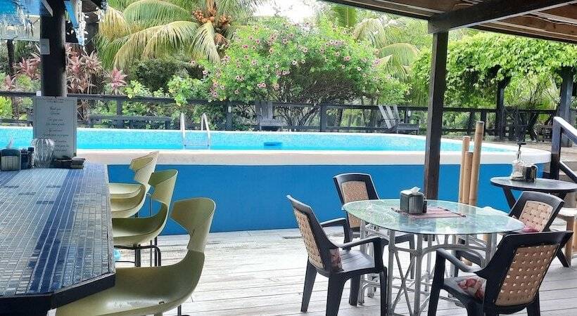 پانسیون Guava Grove Resort & Villas