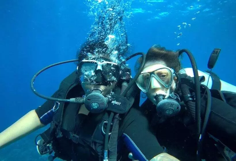 پانسیون Guava Grove Resort & Villas