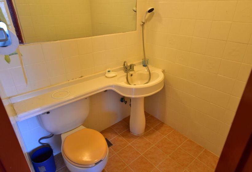 פנסיון Honeymoon House