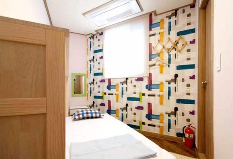 Pansiyon Itaewon Cube Guest House