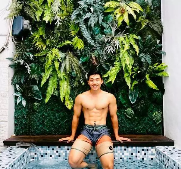 هاستل 墾丁恆春 海角42號一館泳池villa包棟