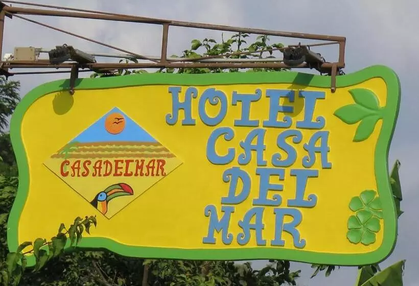 ユースホステル Casa Del Mar
