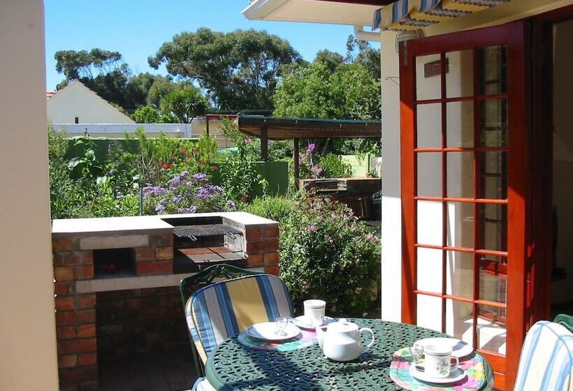 Ascot Gardens Self Catering