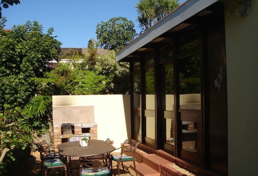 Ascot Gardens Self Catering