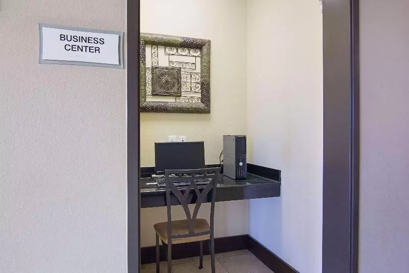 住宿加早餐 Rodeway Inn