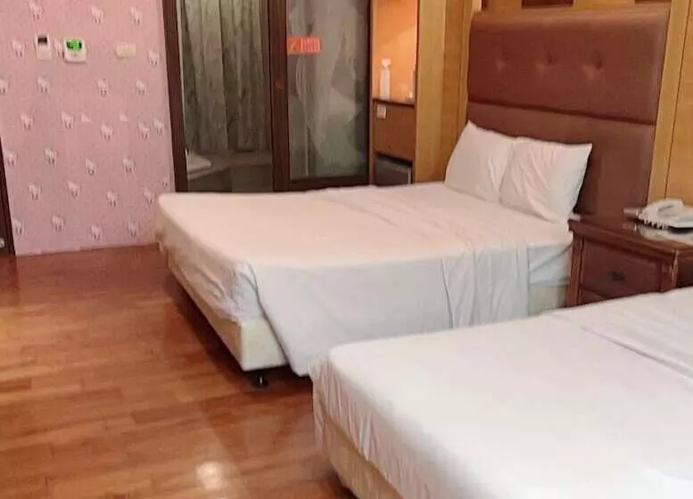 Charming Motel