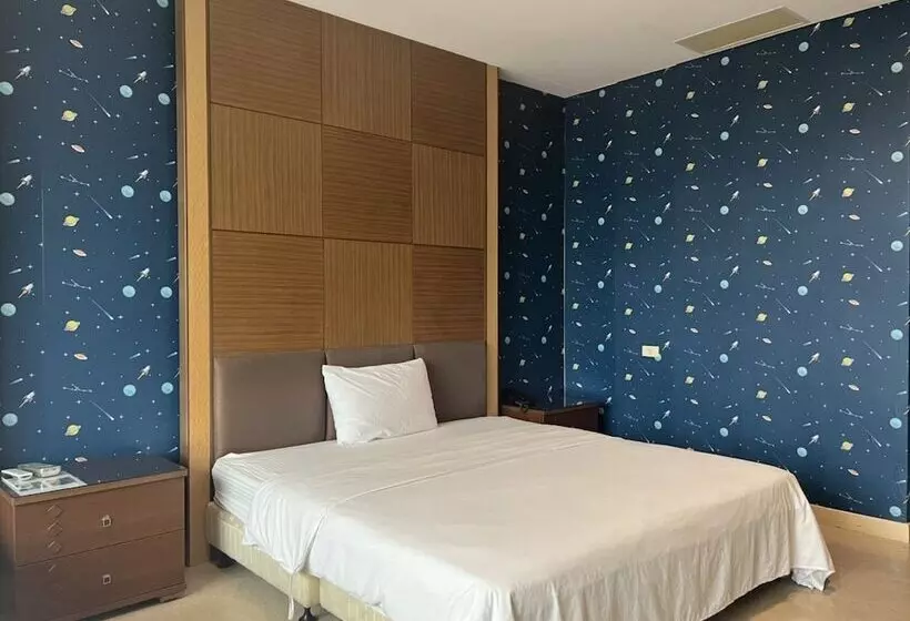 Charming Motel