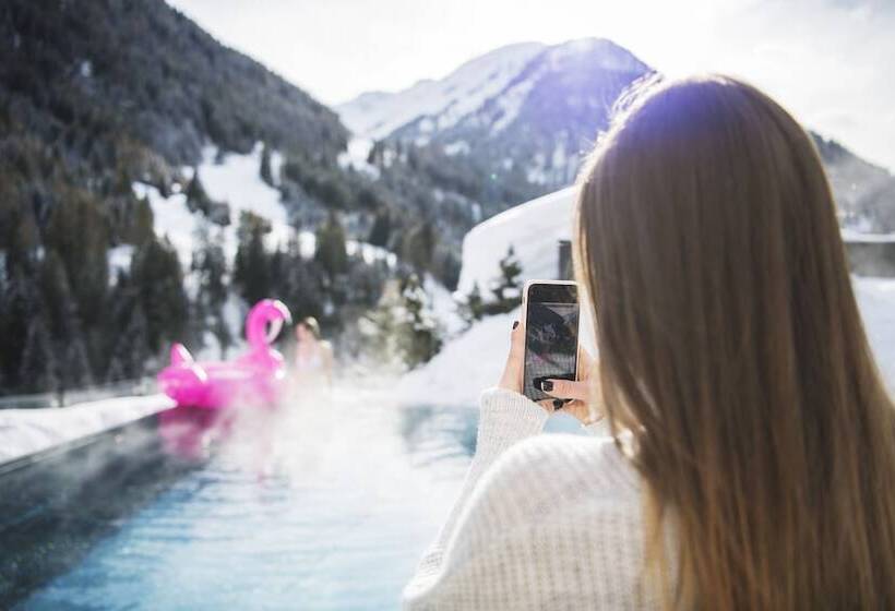 Heart Hotel Grischuna