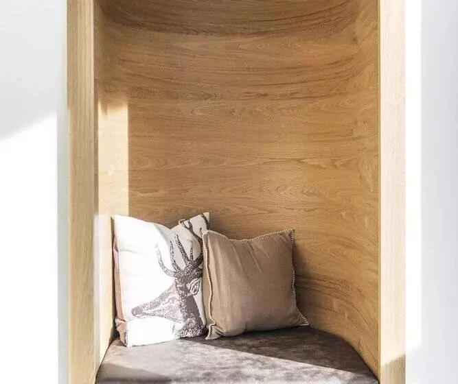 Heart Hotel Grischuna