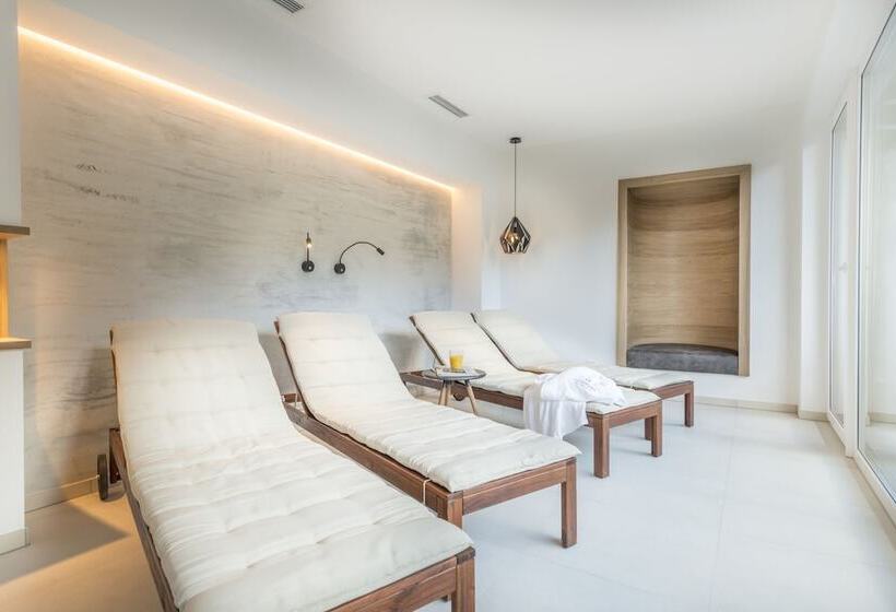 Heart Hotel Grischuna