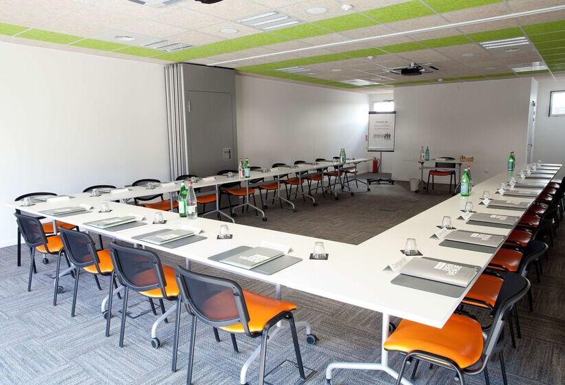 هتل Campanile Clermont Ferrand Centre