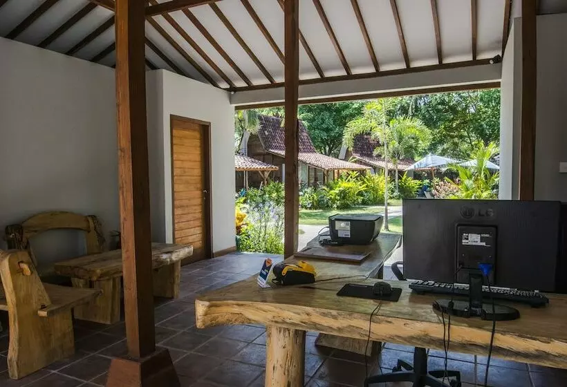 ホテル Coconut Garden Resort