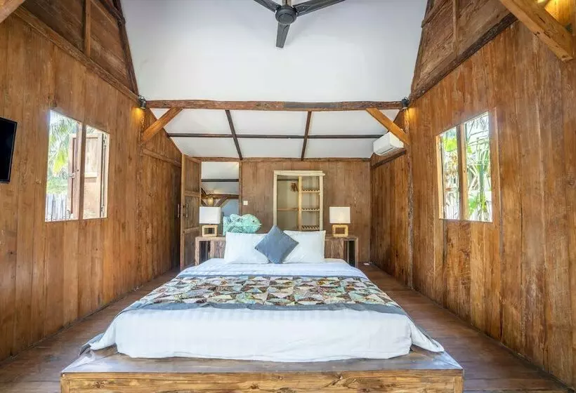 ホテル Coconut Garden Resort