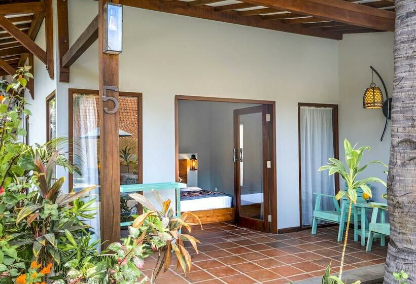 호텔 Coconut Garden Resort