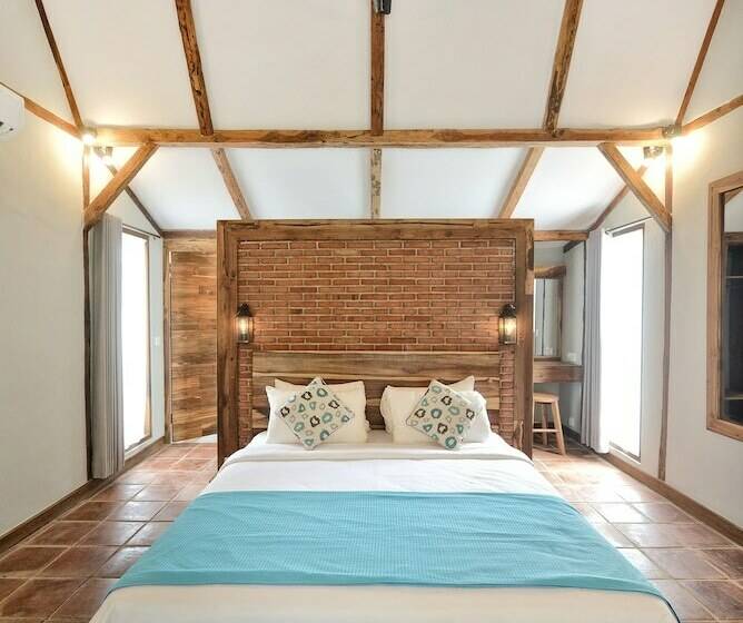 호텔 Coconut Garden Resort