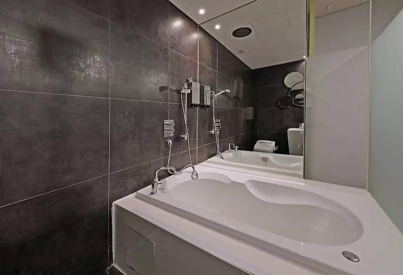 Hotel Sota Stay Gundae