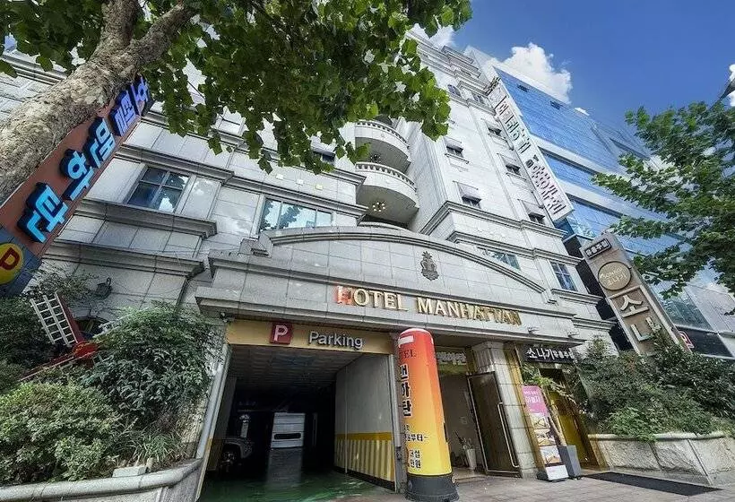 Gwangju Sangmu Hotel Manhattan