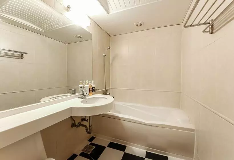 Gwangju Sangmu Hotel Manhattan