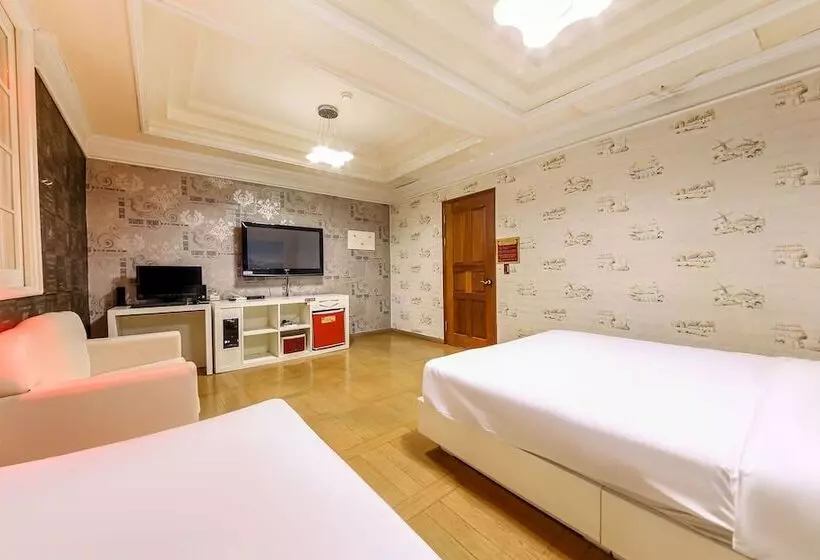 Gwangju Sangmu Hotel Manhattan