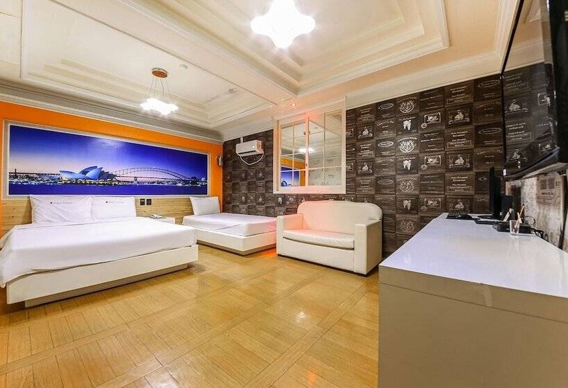 Gwangju Sangmu Hotel Manhattan