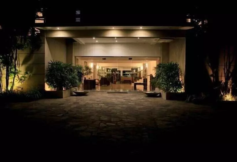 Hotel Lavendish Okrin