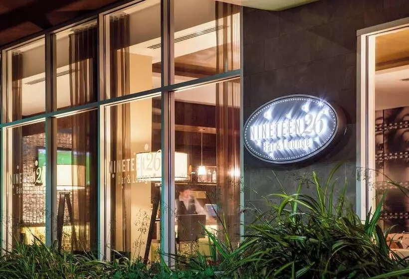 Hotel Springhill Suites By Marriott Los Angeles Burbank/downtown