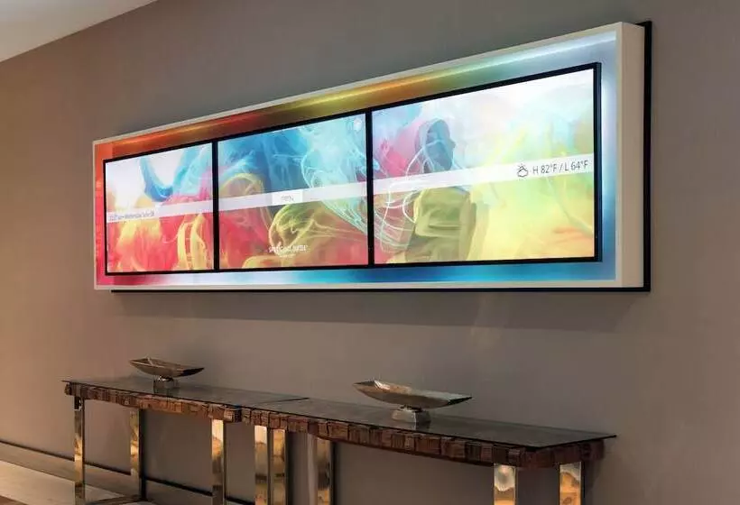 Hotel Springhill Suites By Marriott Los Angeles Burbank/downtown