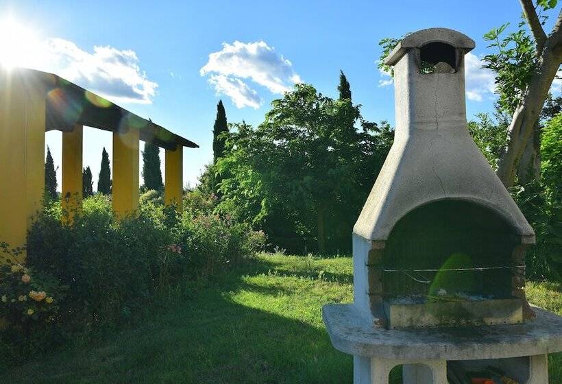 Отель Tenuta Le Colonie