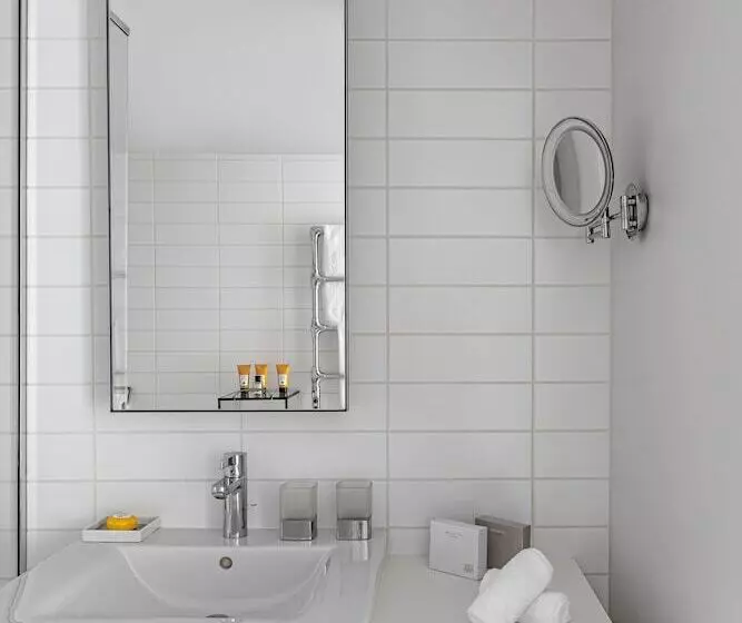 בית מלון כפרי White 1921 Courchevel