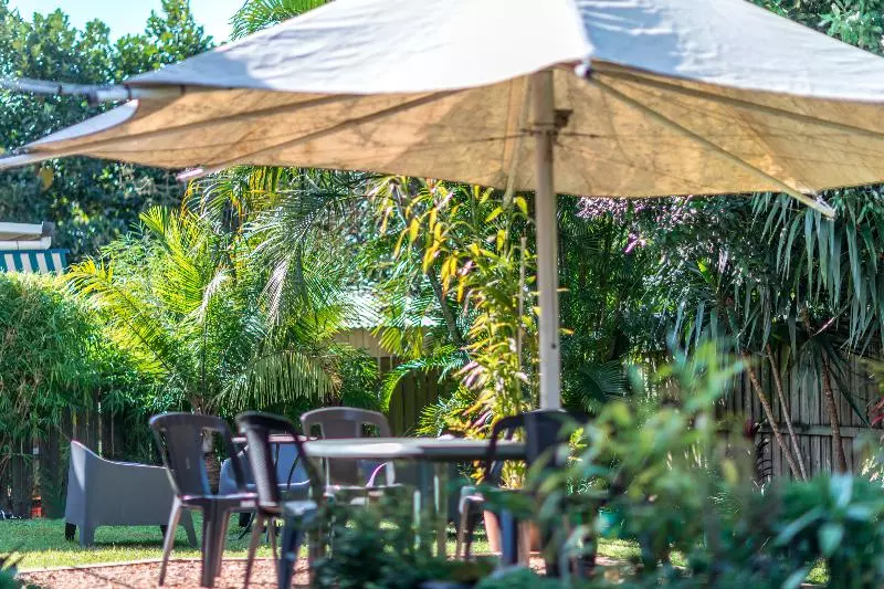 汽车旅馆  Ascot Budget Inn & Residences