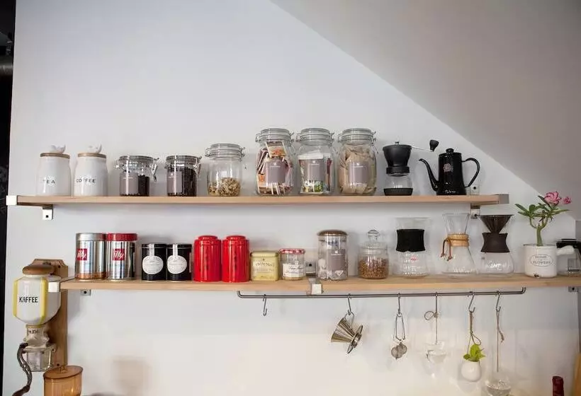 پانسیون Ra Guesthouse