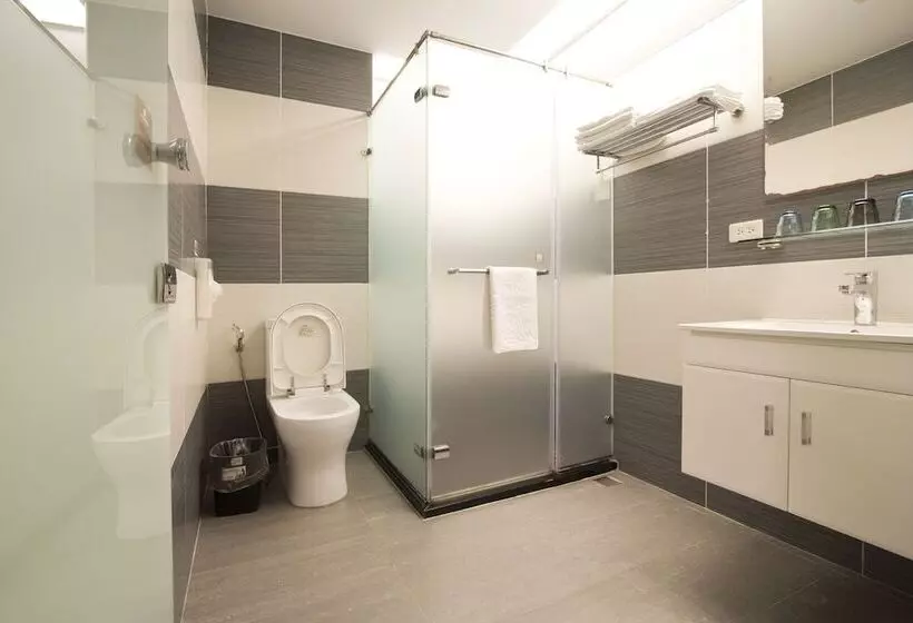 پانسیون Ra Guesthouse