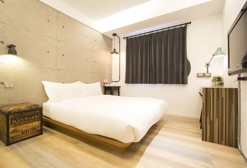 پانسیون Ra Guesthouse