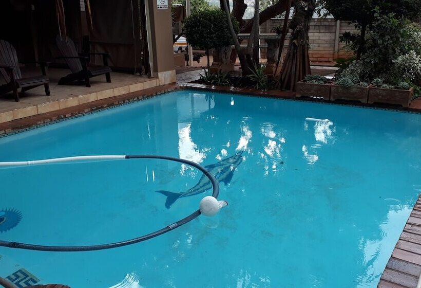 פנסיון Sunset Ridge Guest House